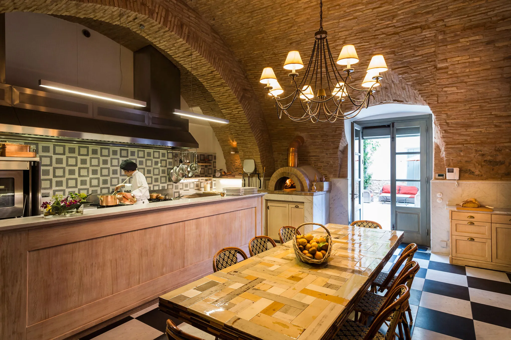 Long dining table in the eat-in kitchen