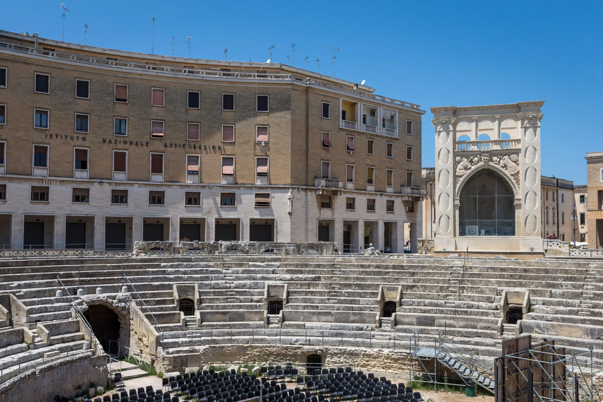 Sunken outdoor amphitheater