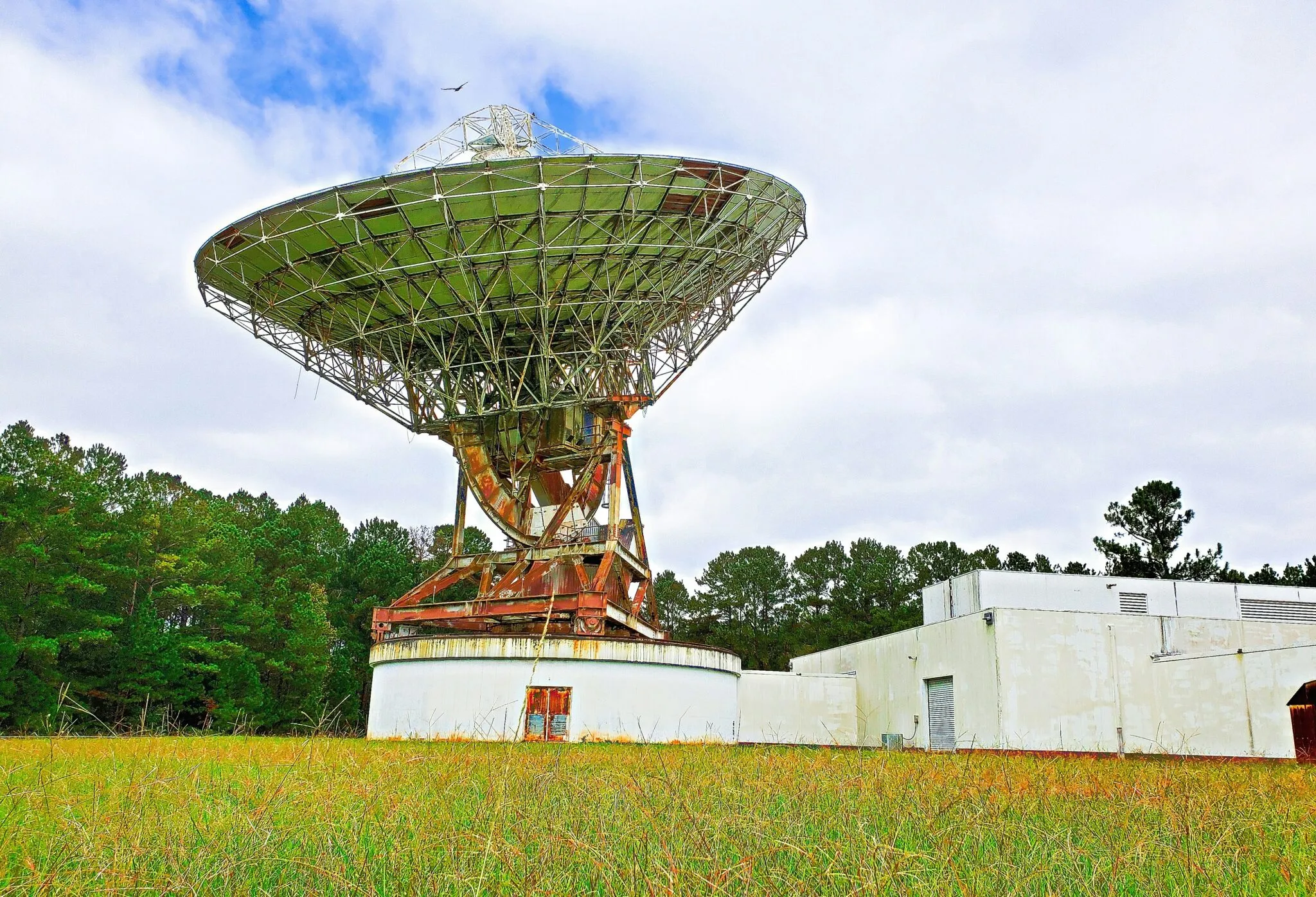 A satelite dish in Senoia, Georgia.